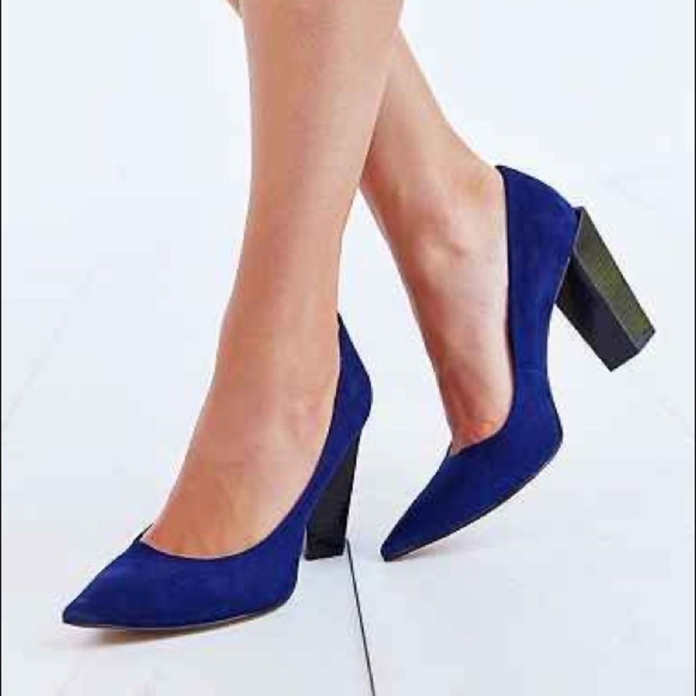 Mesecca cristy blue suede heels